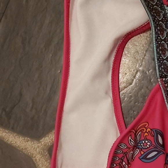 Victoria's Secret Bikini - Picture 5 of 5